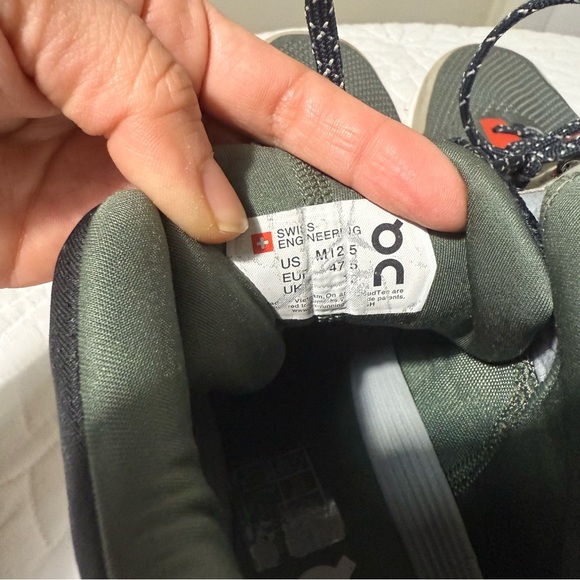 On Running Men's Sneakers - Gray, Black, Red size 12.5 - Picture 8 of 13